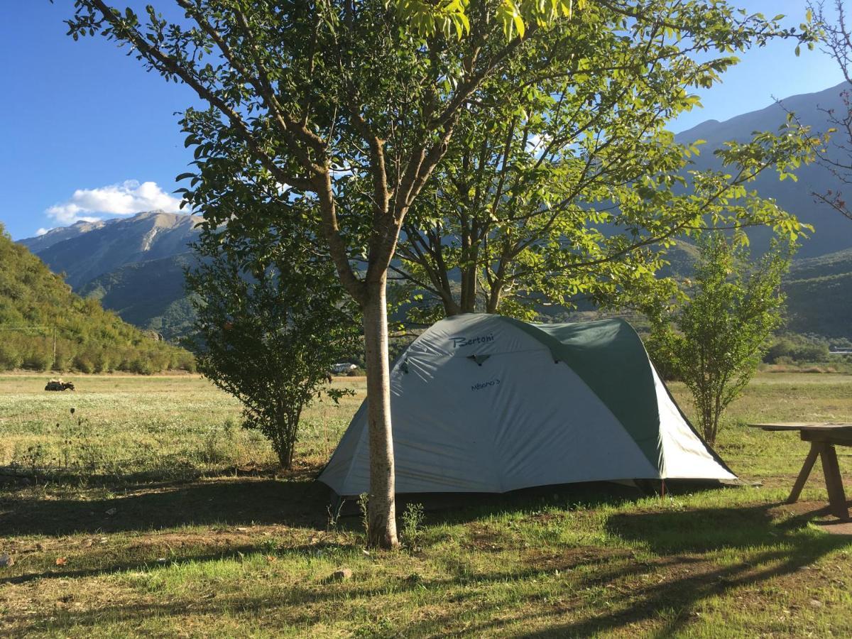 Albturist Ecocamping Permet & Outdoor Sports Center 호텔 외부 사진